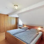 Apartment Am Huegel *
