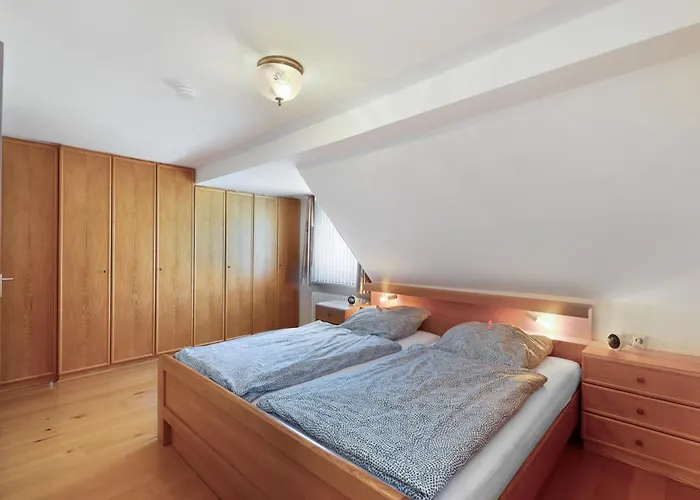 Am Hügel Apartment *