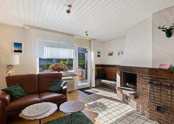 Am Hügel Apartment *